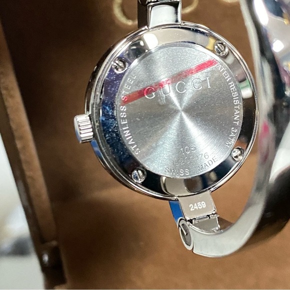Authentic Gucci 105 Women's Stainless Steel Swiss Made Small Silvertone - Picture 10 of 14